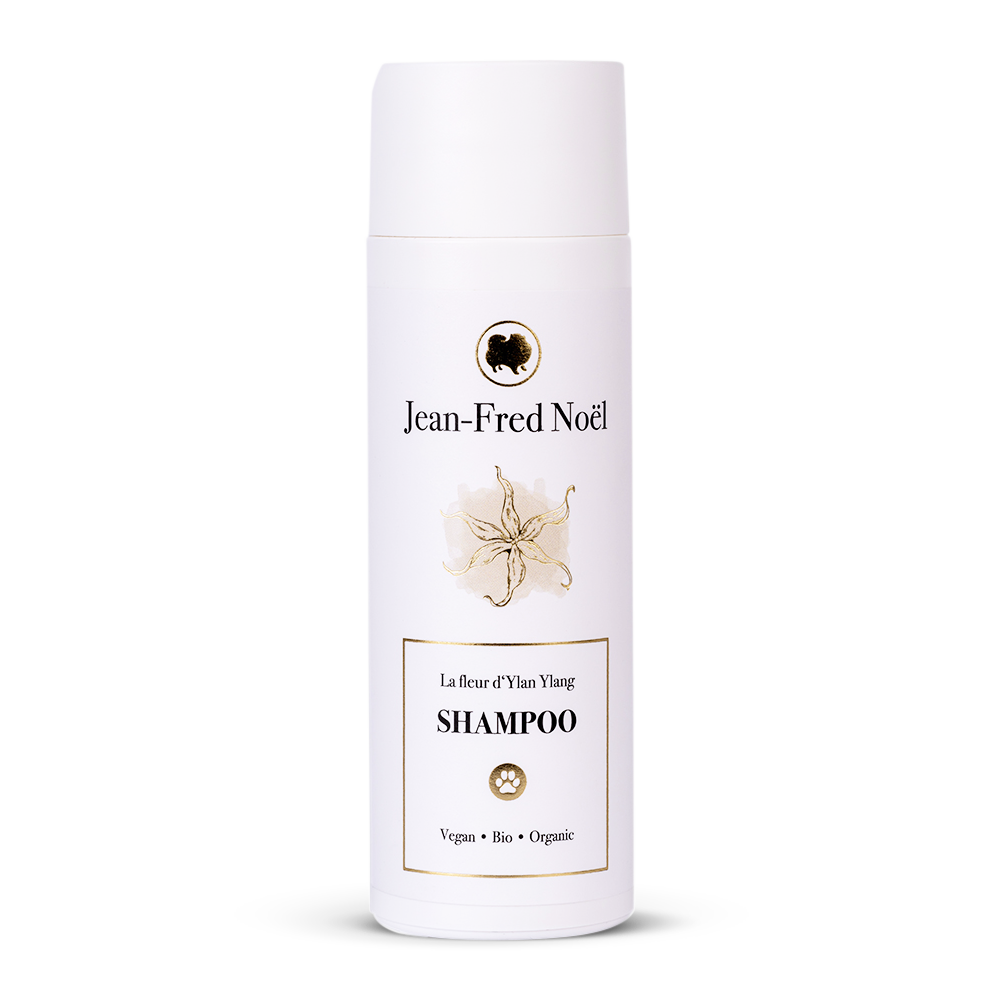 La fleur d'Ylang Ylang Shampoo